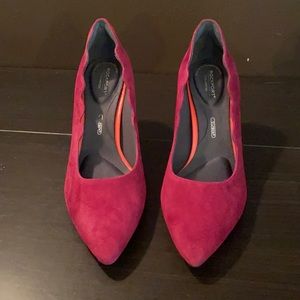 Red rouge/ dark pink rockport heels 050